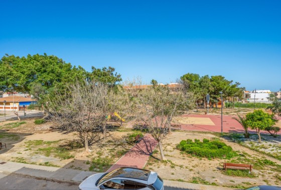 Herverkoop - Appartement / Flat -
Los Urrutias - ESTRELLA DE MAR