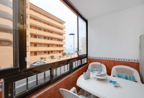 Resale - Wohnung / Appartement -
Torrevieja - Cabo cervera