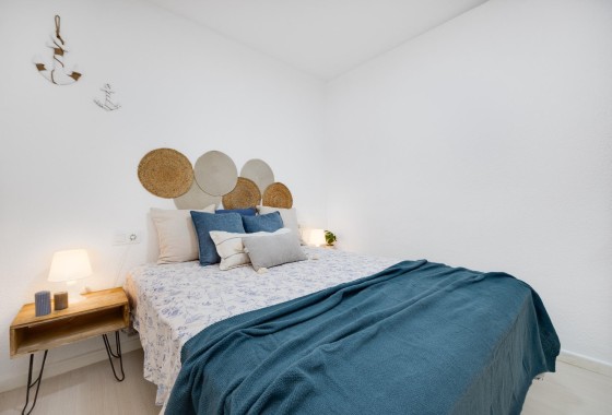 Resale - Wohnung / Appartement -
Torrevieja - Cabo cervera