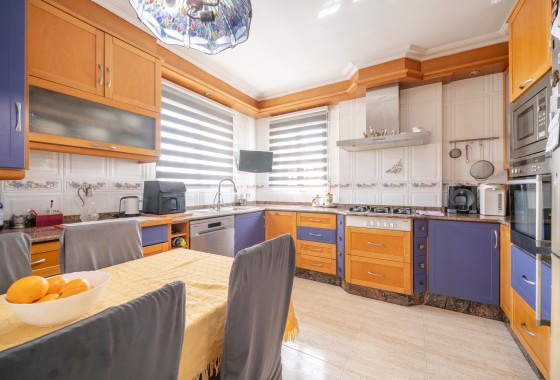 Resale - Stadthaus -
Guardamar del Segura - El moncayo