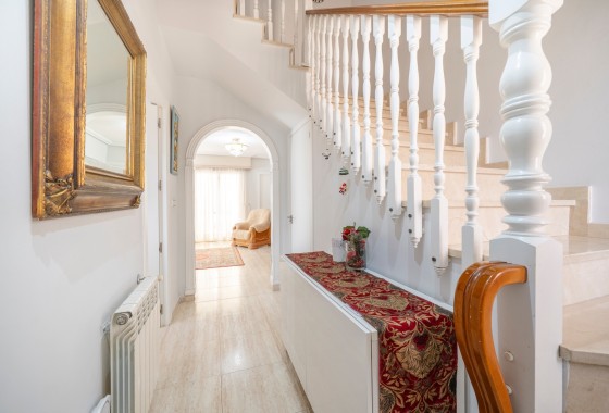 Resale - Stadthaus -
Guardamar del Segura - El moncayo