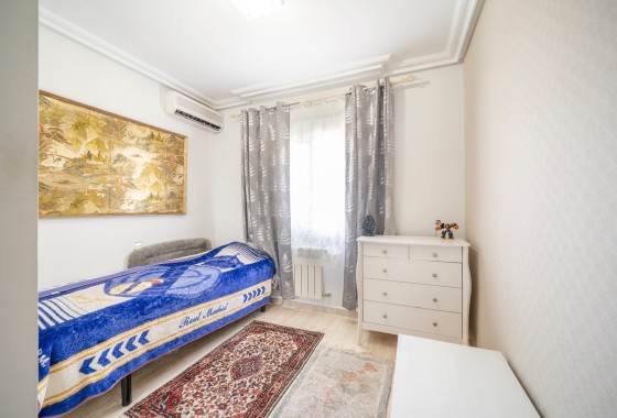 Resale - Stadthaus -
Guardamar del Segura - El moncayo