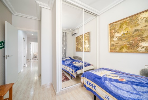 Resale - Stadthaus -
Guardamar del Segura - El moncayo