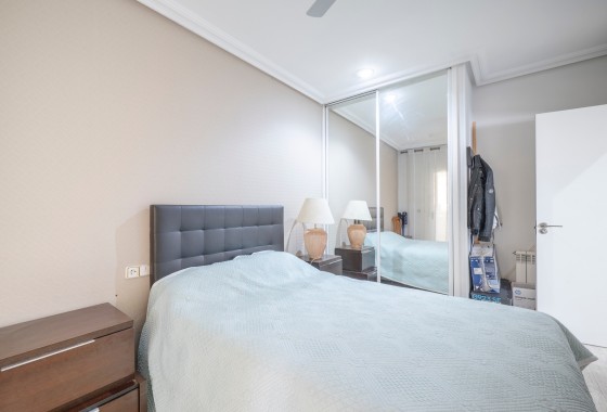 Resale - Stadthaus -
Guardamar del Segura - El moncayo