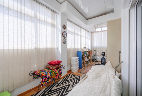 Resale - Stadthaus -
Guardamar del Segura - El moncayo