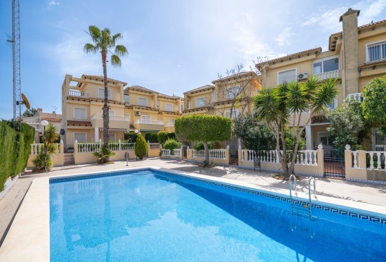 Resale - Stadthaus -
Guardamar del Segura - El moncayo