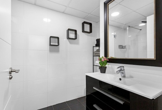 Resale - Apartment / Flat -
Alicante - Pau 5