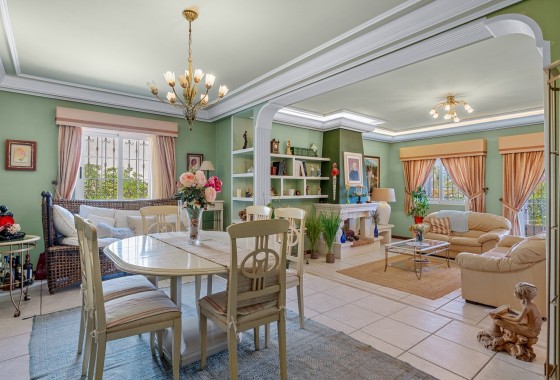 Resale - Freistehende Villa -
Torrevieja - La Mata