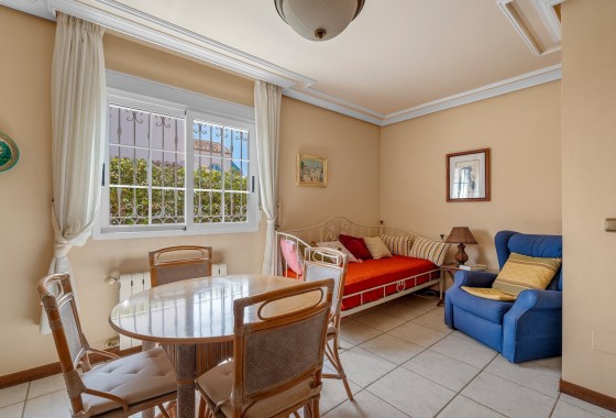 Resale - Freistehende Villa -
Torrevieja - La Mata