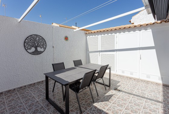 Herverkoop - Vrijstaande Villa -
Pilar de la Horadada - Costa Blanca