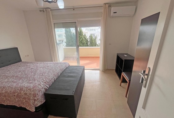Herverkoop - Appartement / Flat -
San Miguel de Salinas - Las filipinas