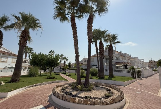 Revente - Appartement -
Orihuela Costa - La Zenia