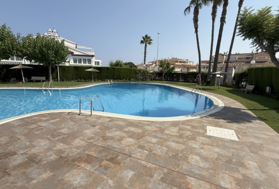 Revente - Appartement -
Orihuela Costa - La Zenia