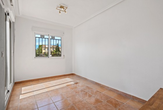 Herverkoop - Vrijstaande Villa -
Orihuela Costa - Las Filipinas