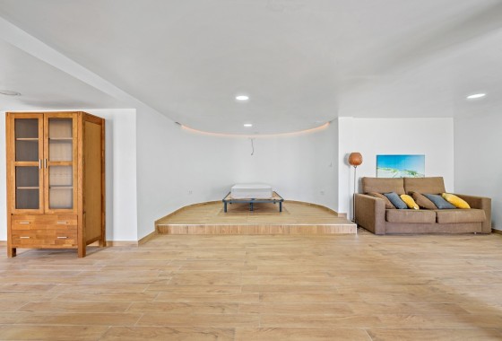 Herverkoop - Vrijstaande Villa -
Orihuela Costa - Las Filipinas