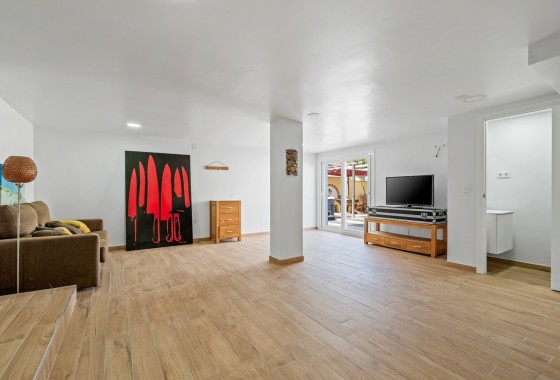 Herverkoop - Vrijstaande Villa -
Orihuela Costa - Las Filipinas