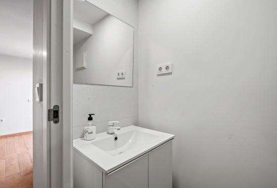 Herverkoop - Vrijstaande Villa -
Orihuela Costa - Las Filipinas