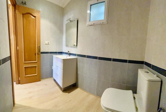 Herverkoop - Appartement / Flat -
San Isidro - Inland