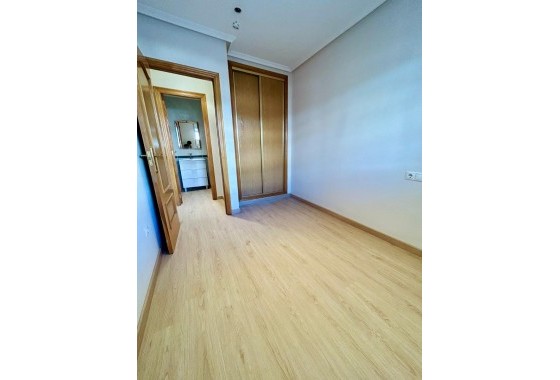 Herverkoop - Appartement / Flat -
San Isidro - Inland