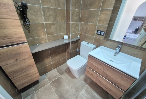 Herverkoop - Appartement / Flat -
La Florida