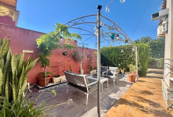 Resale - Freistehende Villa -
Torrevieja - Los Balcones