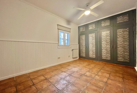 Resale - Freistehende Villa -
Torrevieja - Los Balcones