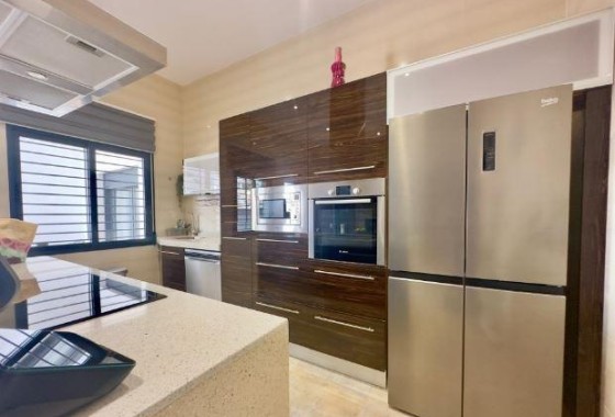 Sale - Detached Villa -
Pilar de la Horadada - Torre de la Horadada