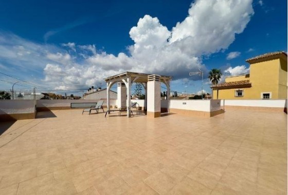 Sale - Detached Villa -
Pilar de la Horadada - Torre de la Horadada