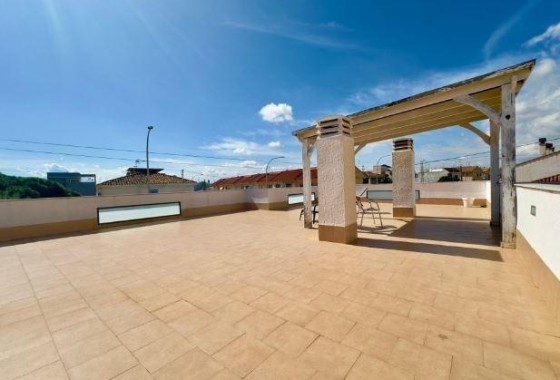 Sale - Detached Villa -
Pilar de la Horadada - Torre de la Horadada