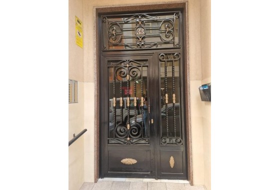 Resale - Wohnung / Appartement -
Torrevieja - Playa del Cura