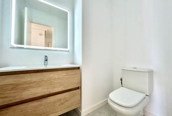 Herverkoop - Appartement / Flat -
Campoamor - Costa Blanca