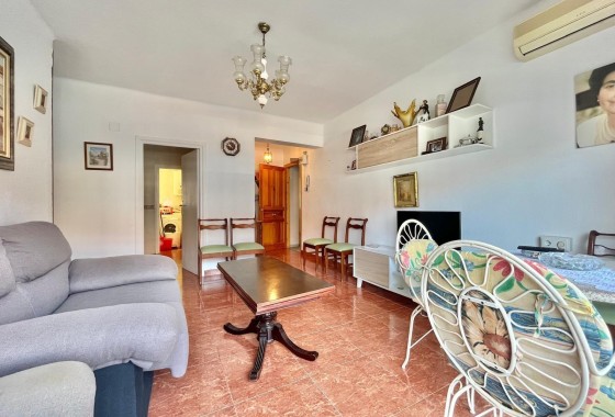 Venta - Apartamento / Piso -
Torrevieja - Estacion de autobuses