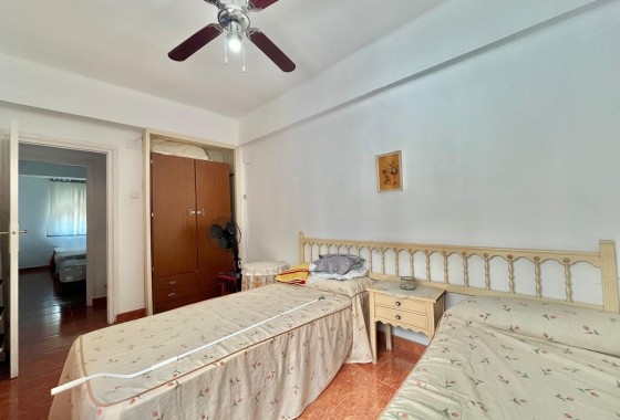 Venta - Apartamento / Piso -
Torrevieja - Estacion de autobuses