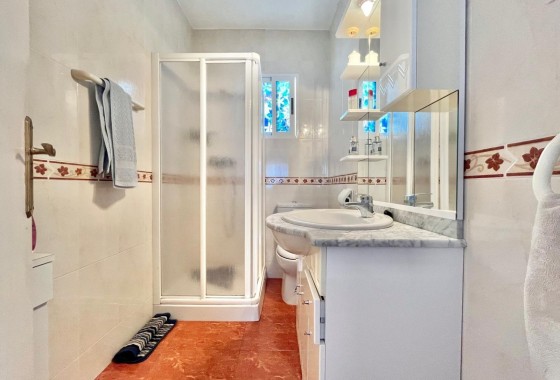 Venta - Apartamento / Piso -
Torrevieja - Estacion de autobuses