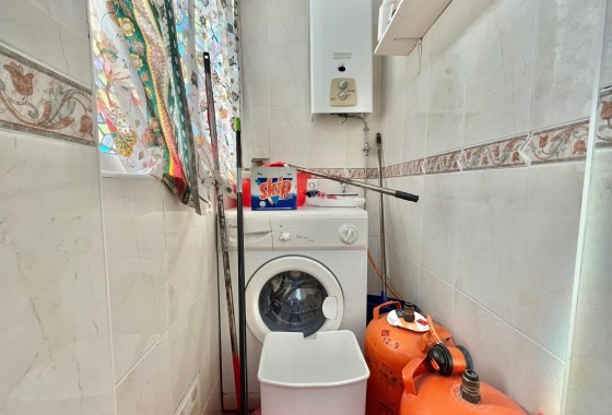 Venta - Apartamento / Piso -
Torrevieja - Estacion de autobuses