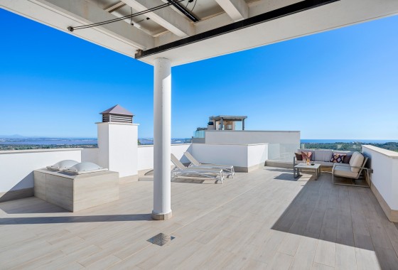 Revente - Villa Individuelle -
San Miguel de Salinas - Inland