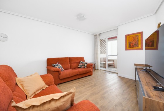 Herverkoop - Appartement / Flat -
Torrevieja - Center