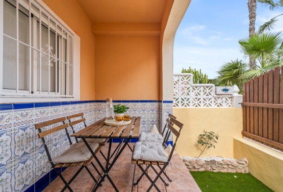 Venta - Casa de pueblo -
Playa Flamenca - Costa Blanca