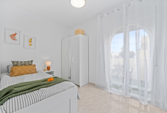 Venta - Casa de pueblo -
Playa Flamenca - Costa Blanca