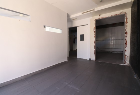 Resale - Kommerziell -
Ciudad Quesada - Rojales - La Marquesa