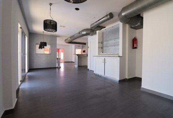 Resale - Kommerziell -
Ciudad Quesada - Rojales - La Marquesa