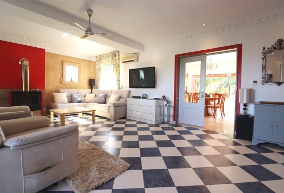 Resale - Freistehende Villa -
Algorfa - Lomas de La Juliana