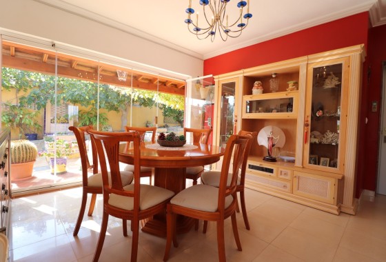 Resale - Freistehende Villa -
Algorfa - Lomas de La Juliana