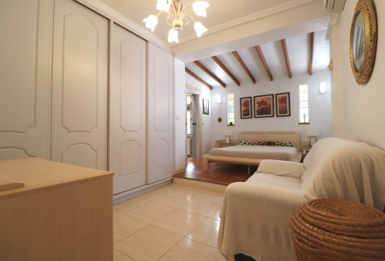 Resale - Freistehende Villa -
Algorfa - Lomas de La Juliana