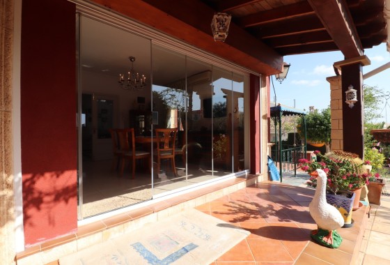 Resale - Freistehende Villa -
Algorfa - Lomas de La Juliana