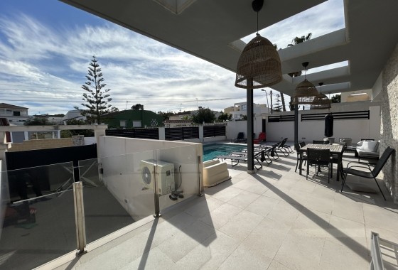 Resale - Freistehende Villa -
Los Balcones - Los Altos del Edén - Costa Blanca