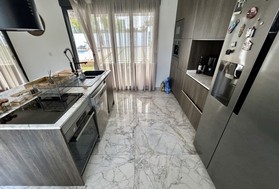 Herverkoop - Vrijstaande Villa -
Los Balcones - Los Altos del Edén - Costa Blanca