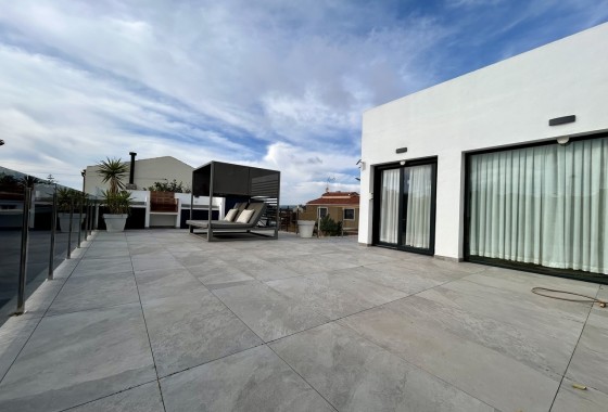 Herverkoop - Vrijstaande Villa -
Los Balcones - Los Altos del Edén - Costa Blanca