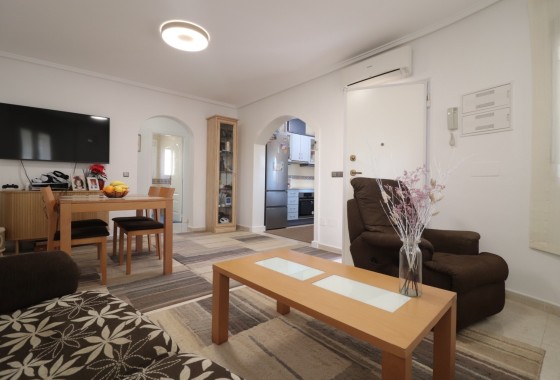 Herverkoop - Vrijstaande Villa -
Benijofar - Monte Azul