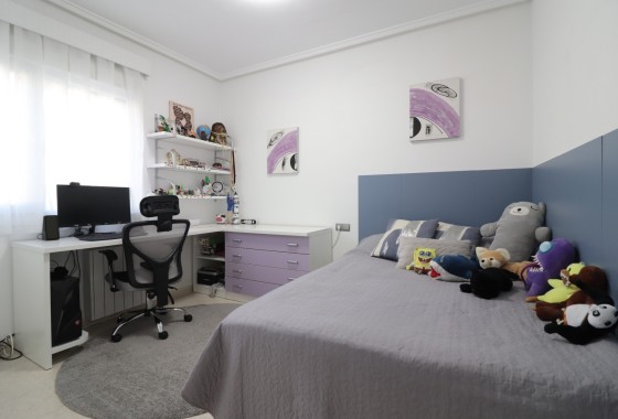 Herverkoop - Vrijstaande Villa -
Benijofar - Monte Azul